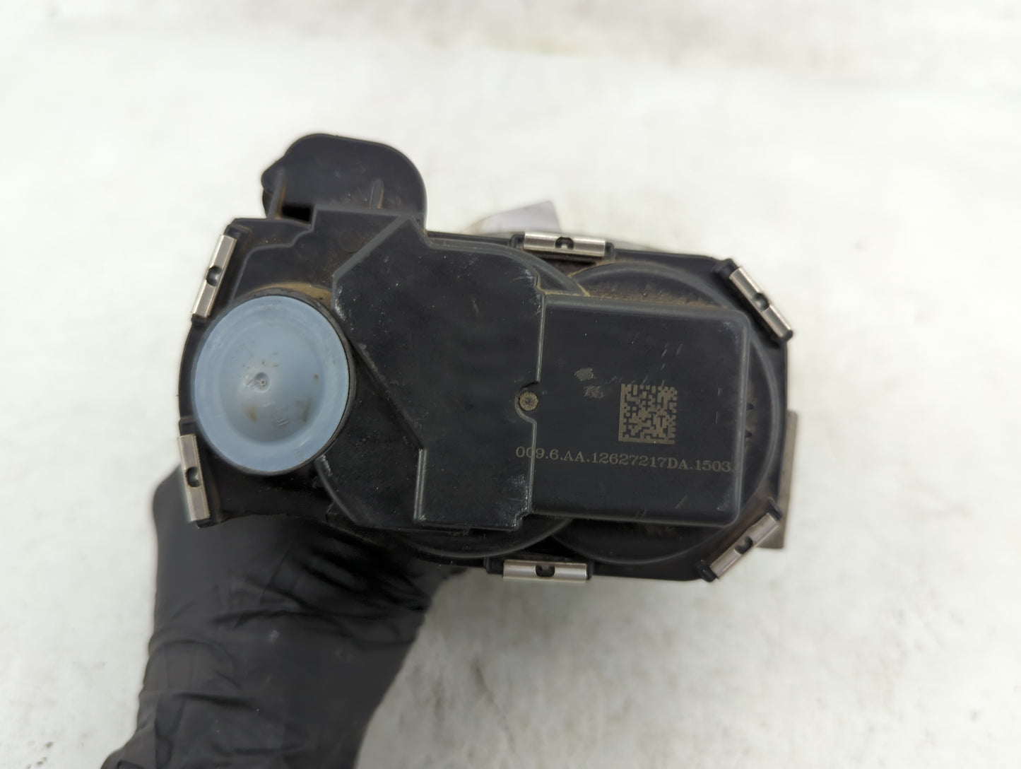 2016 Chevrolet Malibu Throttle Body P/N:12627217DA Fits Fits 2017 2018 2019 2020 2021 2022 OEM Used Auto Parts - Oemusedauto