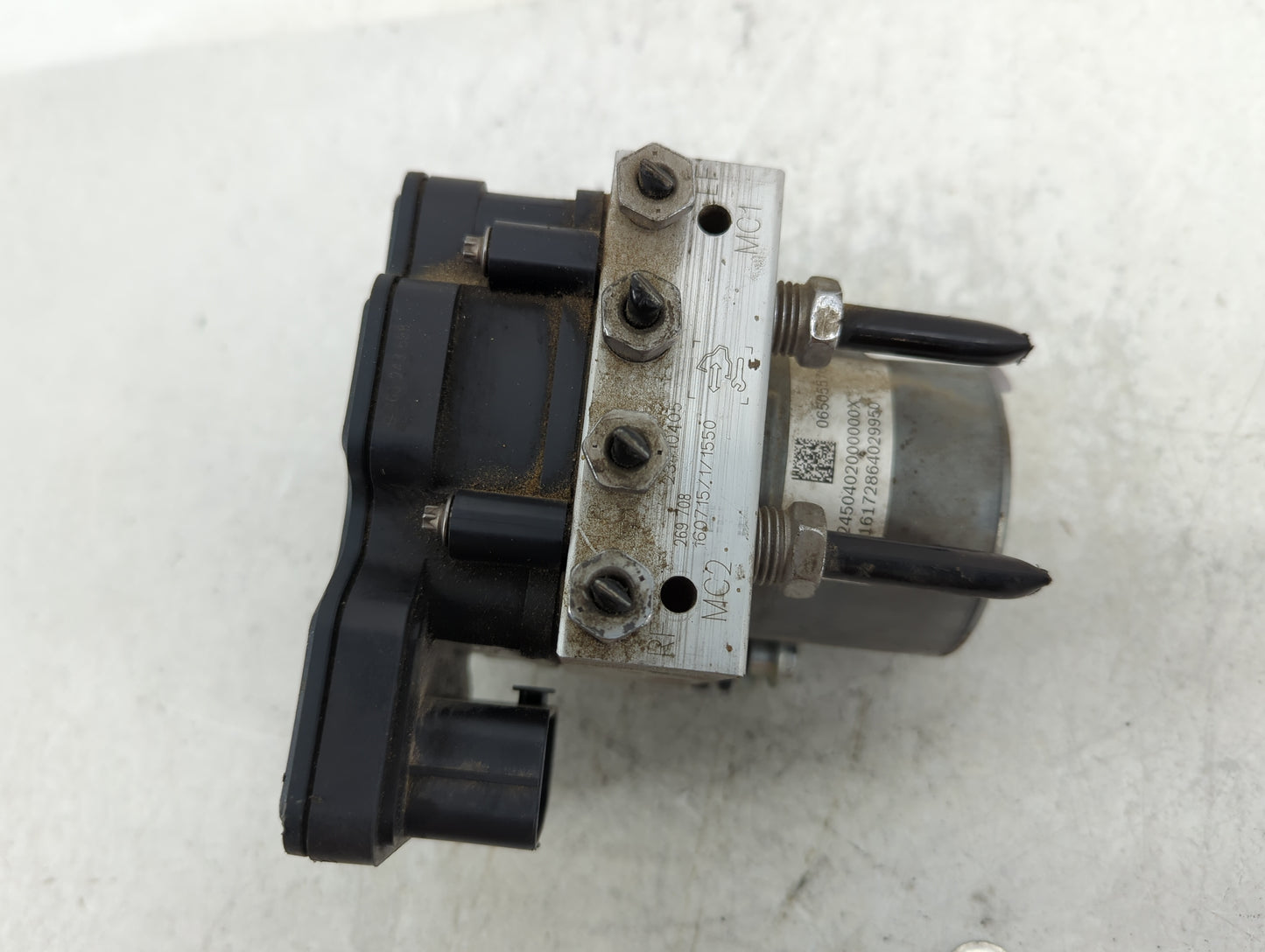 2016 Chevrolet Malibu ABS Pump Control Module Replacement P/N:23410405 Fits OEM Used Auto Parts - Oemusedautoparts1.com