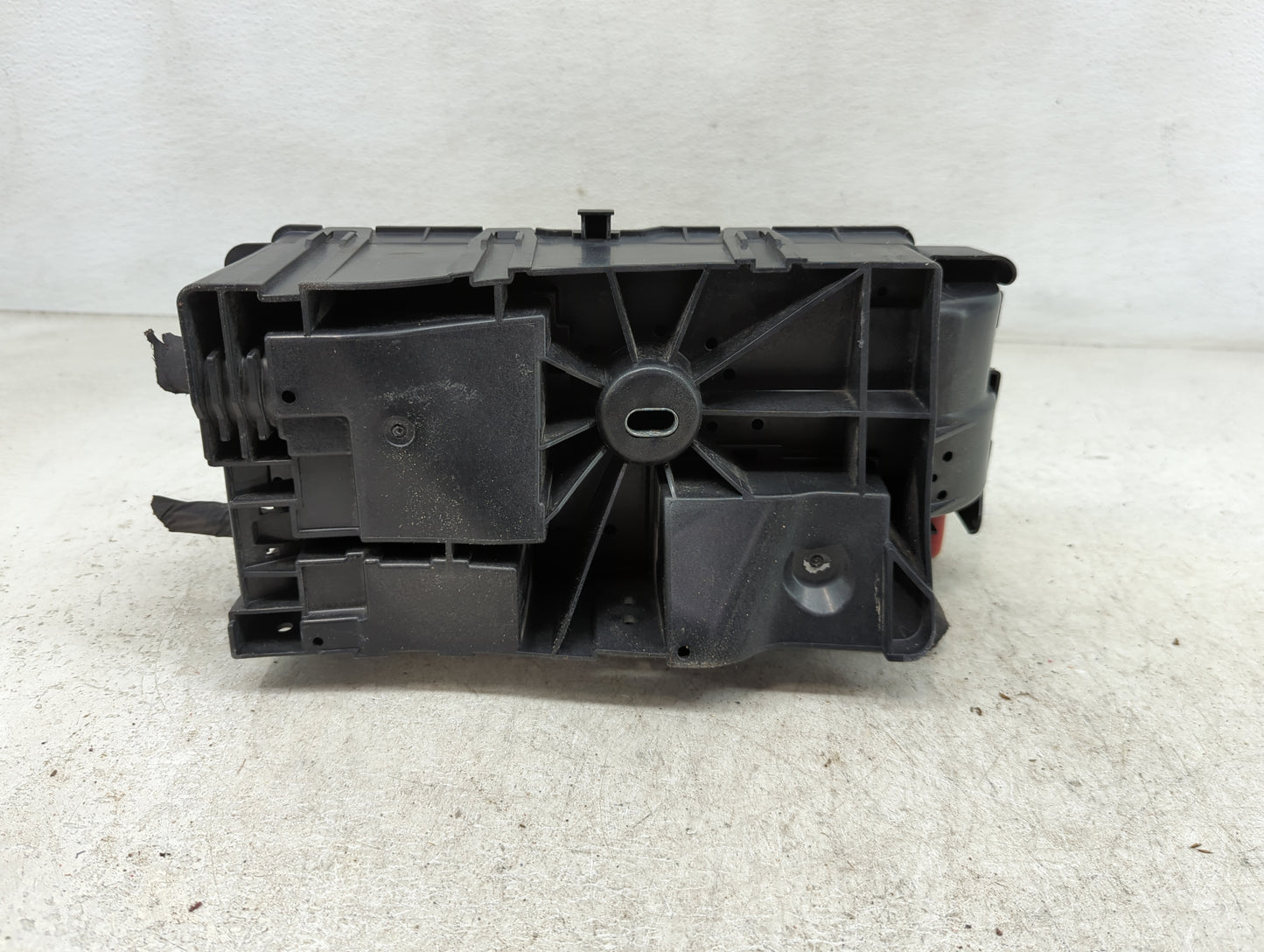 2014-2016 Chevrolet Malibu Fusebox Fuse Box Panel Relay Module P/N:23424338 13272071, 13272072 Fits Fits 2014 2015 2016 OEM
