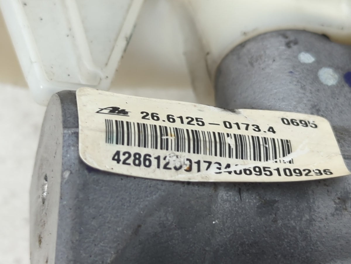 2016-2021 Chevrolet Malibu Power Brake Booster Oem 1422981 - Oemusedautoparts1.com