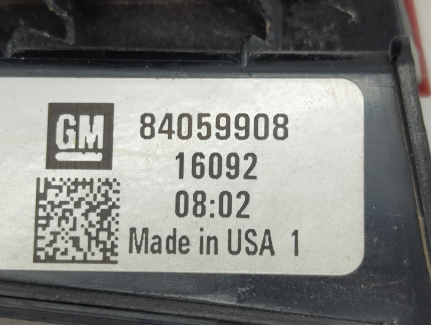 2016-2021 Chevrolet Malibu Tail Light Assembly Passenger Right OEM P/N:84059908 Fits Fits 2016 2017 2018 2019 2020 2021 OEM