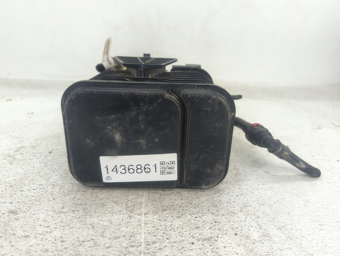 2016 Chevrolet Malibu Fuel Vapor Charcoal Canister 1436861 - Oemusedautoparts1.com