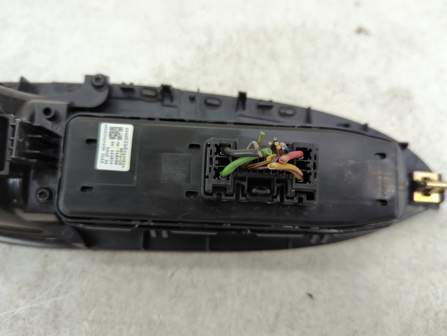 2016 Chevrolet Malibu Master Power Window Switch Replacement Driver Side Left P/N:23426296OAA051A 84025591 Fits OEM Used Aut