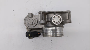 2016-2019 Chevrolet Malibu Throttle Body P/N:12659491BA 12671379AA Fits Fits 2016 2017 2018 2019 OEM Used Auto Parts
