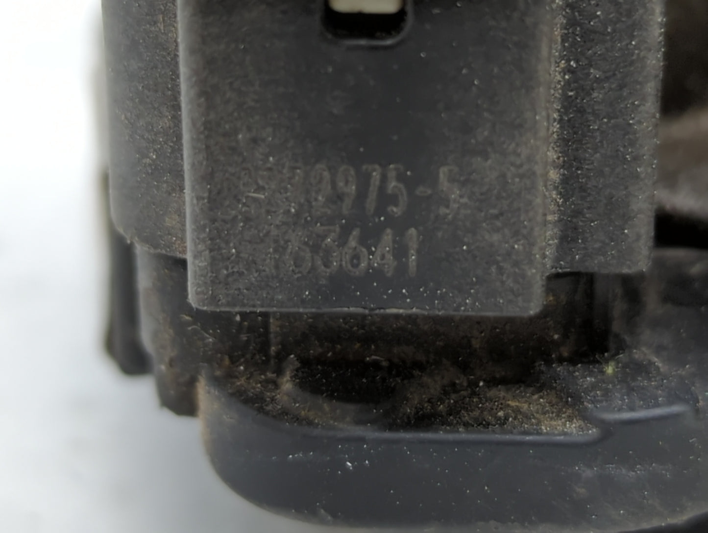 2016-2019 Chevrolet Malibu Throttle Body P/N:12659491BA 12671379AA Fits Fits 2016 2017 2018 2019 OEM Used Auto Parts - Oemus