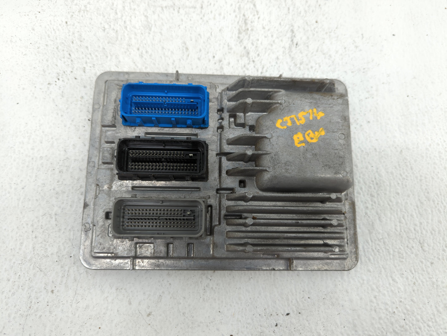 2016 Chevrolet Malibu PCM Engine Control Computer ECU ECM PCU OEM P/N:12669511 12672502, 12607096, 12675580, 12676591 Fits O