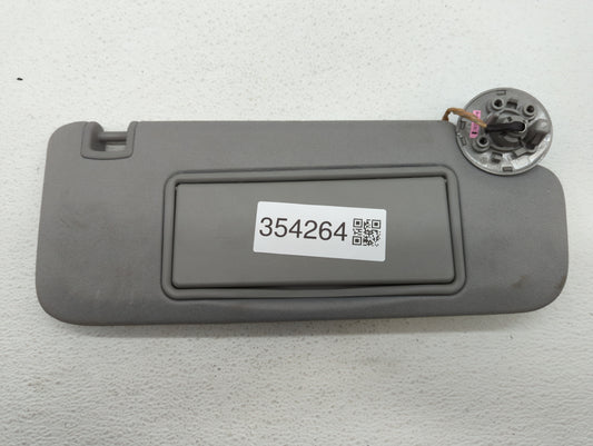 2016-2019 Chevrolet Malibu Sun Visor Shade Replacement Passenger Right Mirror Fits Fits 2016 2017 2018 2019 OEM Used Auto Parts