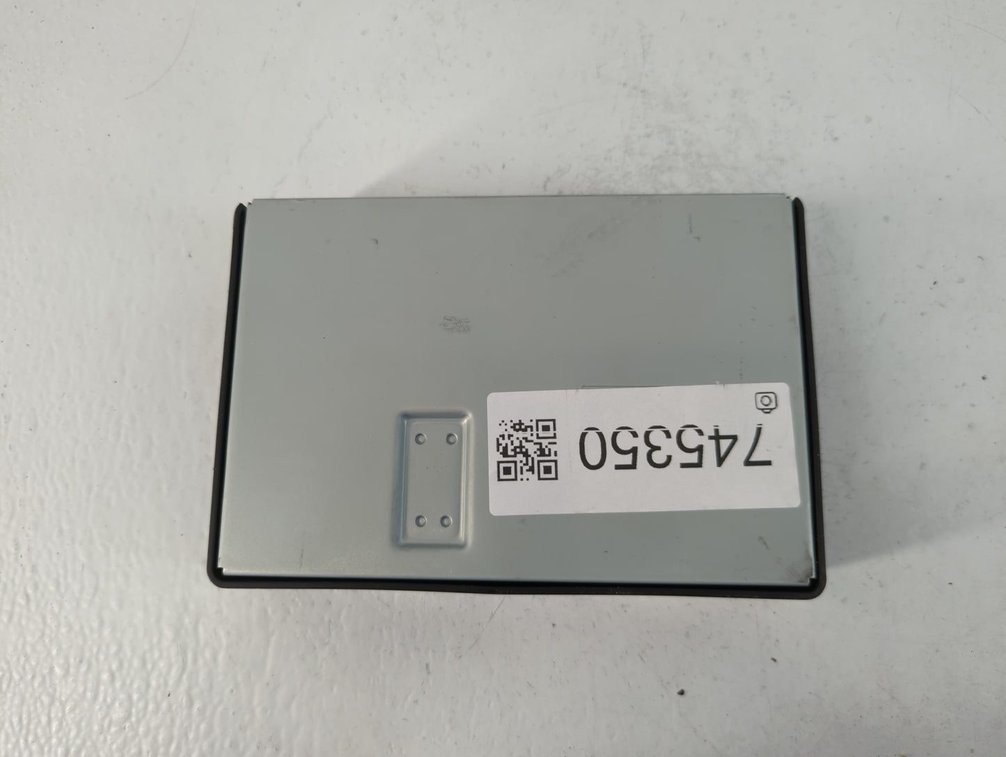 2016-2016 Chevrolet Malibu Body Control Module Bcm Inner Cabin Fuse Box - Oemusedautoparts1.com