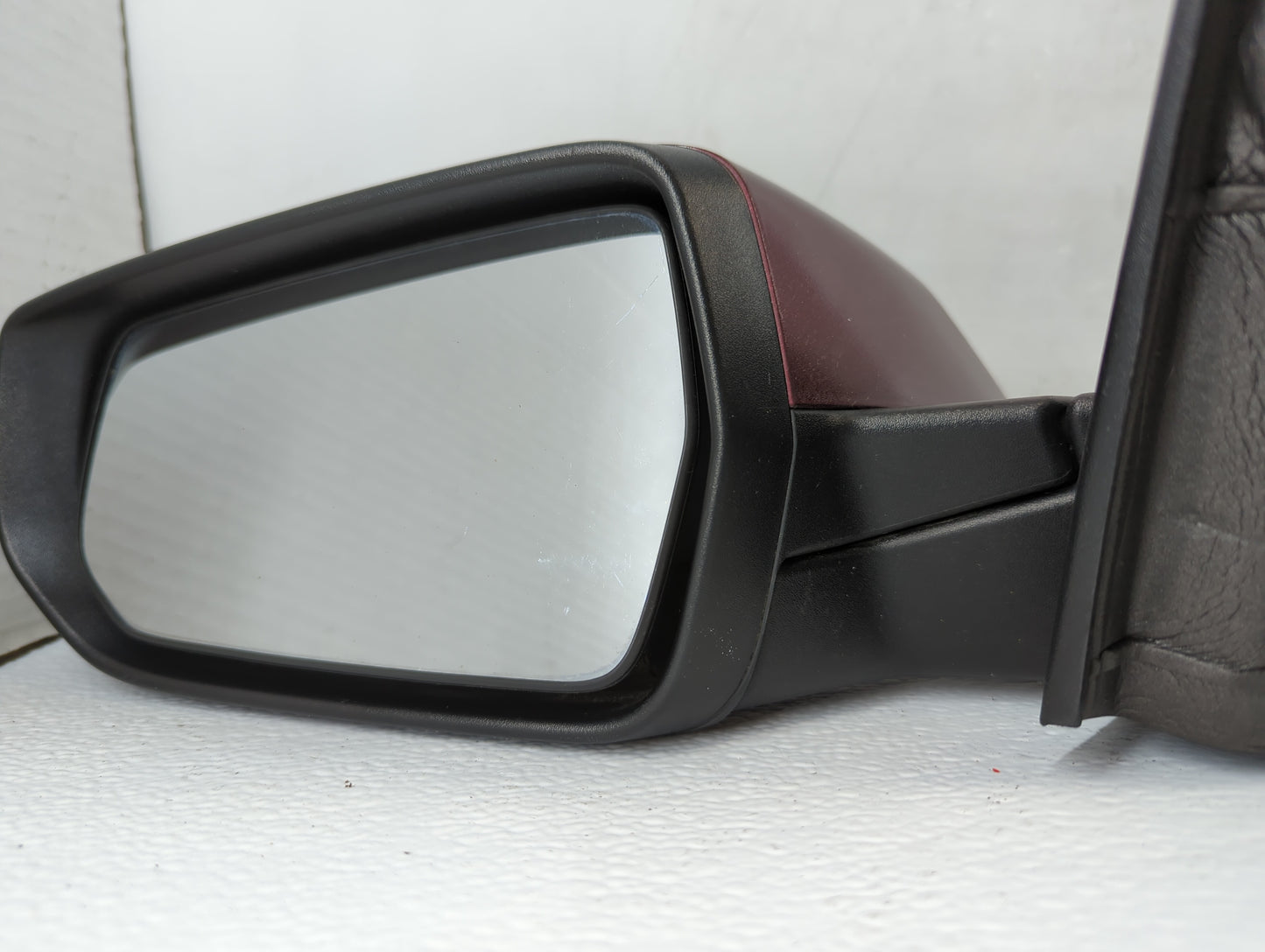 2016-2018 Chevrolet Malibu Driver Side View Mirror - Left Door Mirror OEM Used - Oemusedautoparts1.com