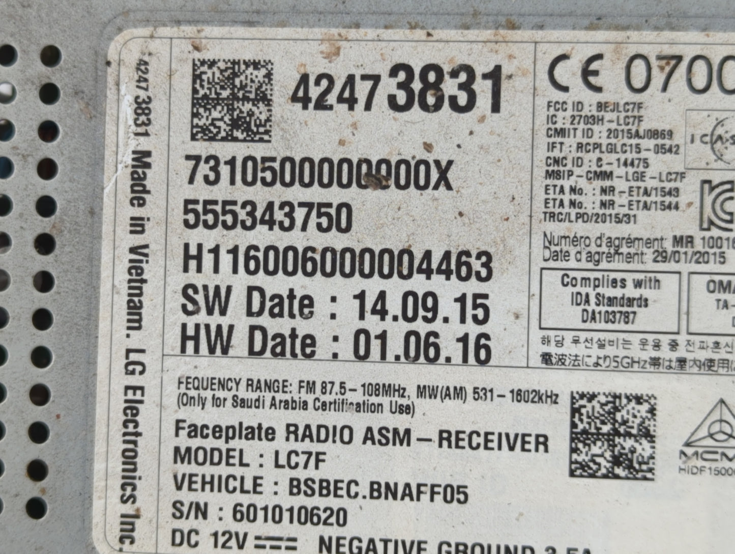 2016 Chevrolet Malibu Radio AM FM Cd Player Receiver Replacement P/N:42473831 Fits OEM Used Auto Parts - Oemusedautoparts1.c