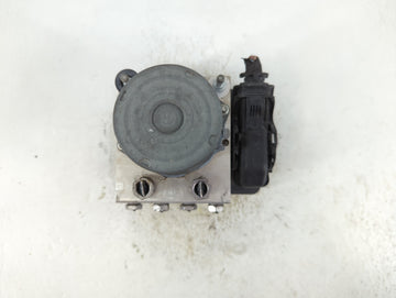 2016 Chevrolet Malibu ABS Pump Control Module Replacement P/N:065055766 23410405 Fits OEM Used Auto Parts