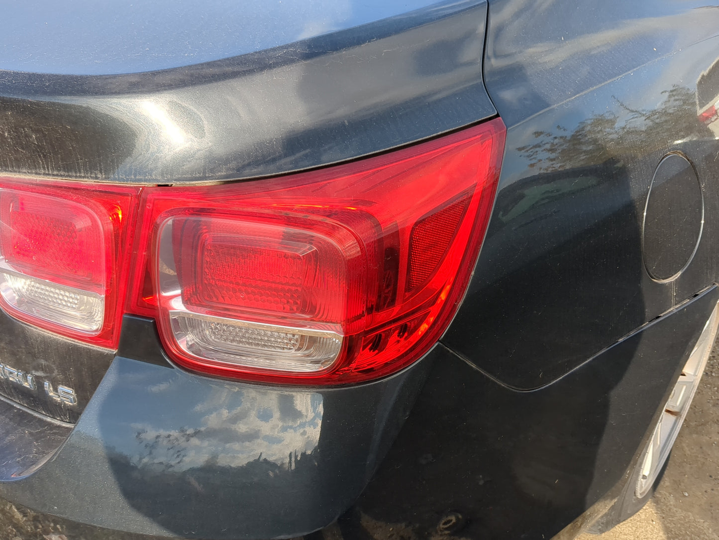 2016 Chevrolet Malibu Limited Tail Light Assembly Passenger Right OEM Fits Fits 2013 2014 2015 OEM Used Auto Parts - Oemused