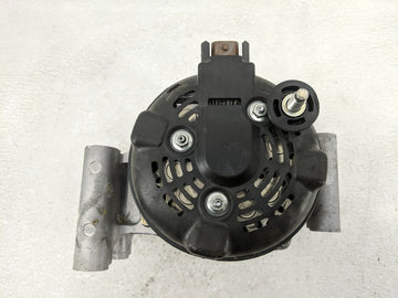 2016 Chevrolet Malibu Limited Alternator Replacement Generator Charging Assembly Engine OEM P/N:13520817 Fits OEM Used Auto Parts