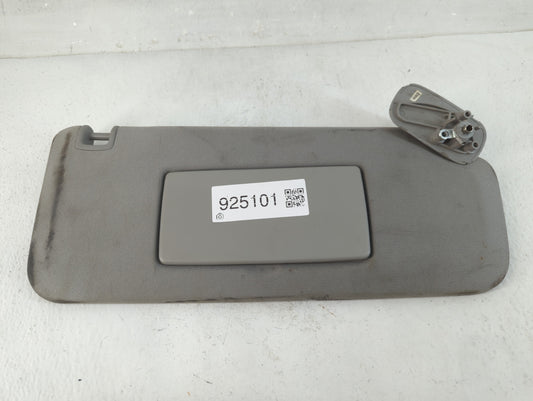 2014-2019 Chevrolet Silverado 1500 Sun Visor Shade Replacement Passenger Right Mirror Fits Fits 2014 2015 2016 2017 2018 2019 OEM Used Auto Parts
