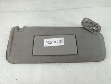 2014-2019 Chevrolet Silverado 1500 Sun Visor Shade Replacement Passenger Right Mirror Fits Fits 2014 2015 2016 2017 2018 2019 OEM Used Auto Parts