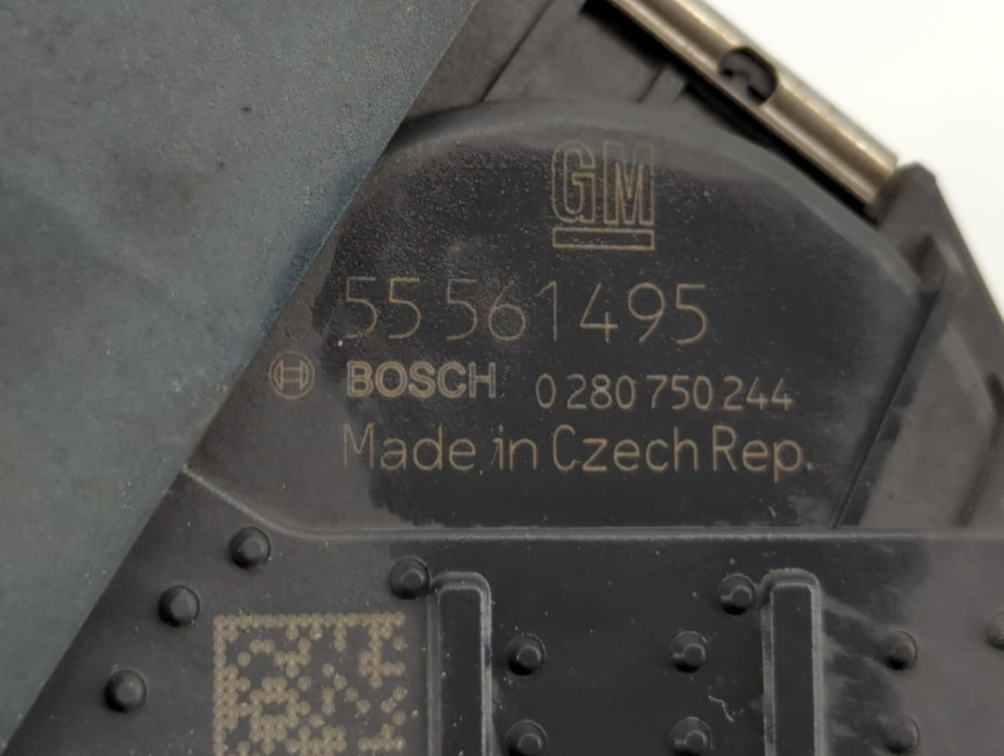 2012-2018 Chevrolet Sonic Throttle Body P/N:55577375 55561495 Fits Fits 2009 2010 2011 2012 2013 2014 2015 2016 2017 2018 OE