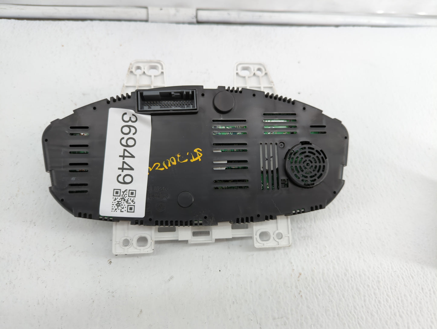 2016-2018 Chevrolet Spark Instrument Cluster Speedometer Gauges P/N:42418602 42574662 Fits Fits 2016 2017 2018 OEM Used Auto