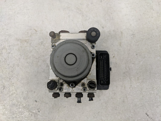 2016-2018 Chevrolet Tahoe ABS Pump Control Module Replacement P/N:8511207 23388992 Fits Fits 2016 2017 2018 OEM Used Auto Parts