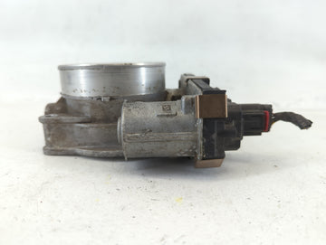 2015-2022 Chevrolet Tahoe Throttle Body P/N:12617792 Fits Fits 2014 2015 2016 2017 2018 2019 2020 2021 2022 OEM Used Auto Parts