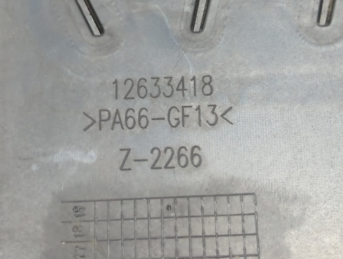 2016 Chevrolet Traverse Engine Cover 1394621 - Oemusedautoparts1.com