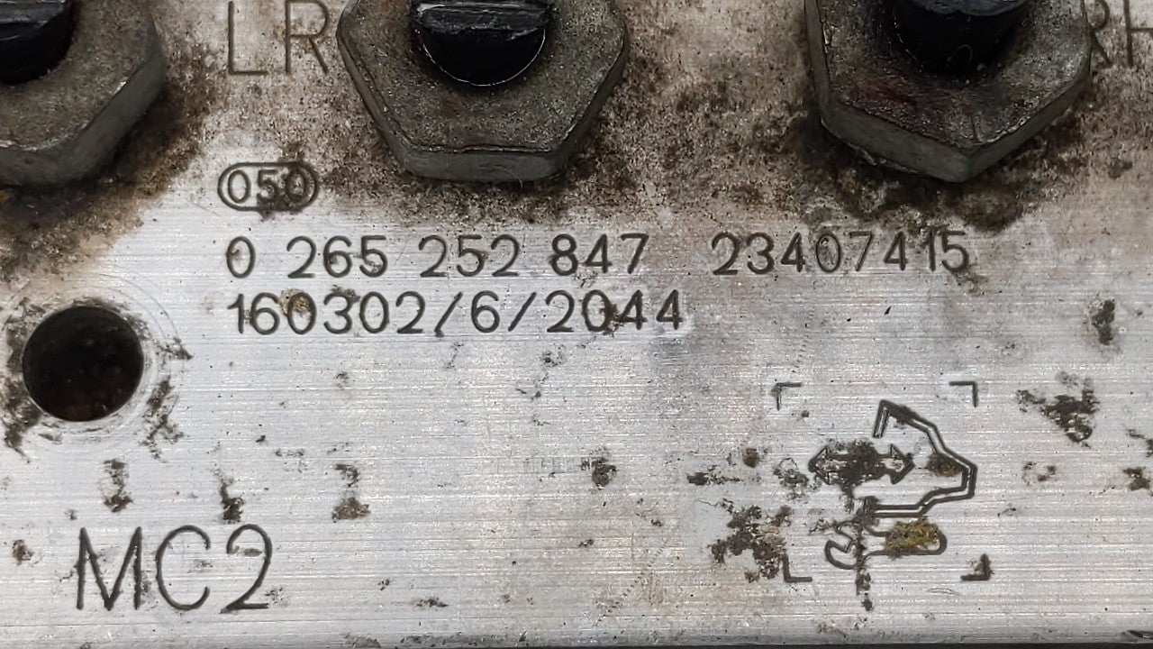 2017 Chevrolet Traverse ABS Pump Control Module Replacement P/N:22822156 22912779, 22893247 Fits Fits 2012 2013 2014 2015 20