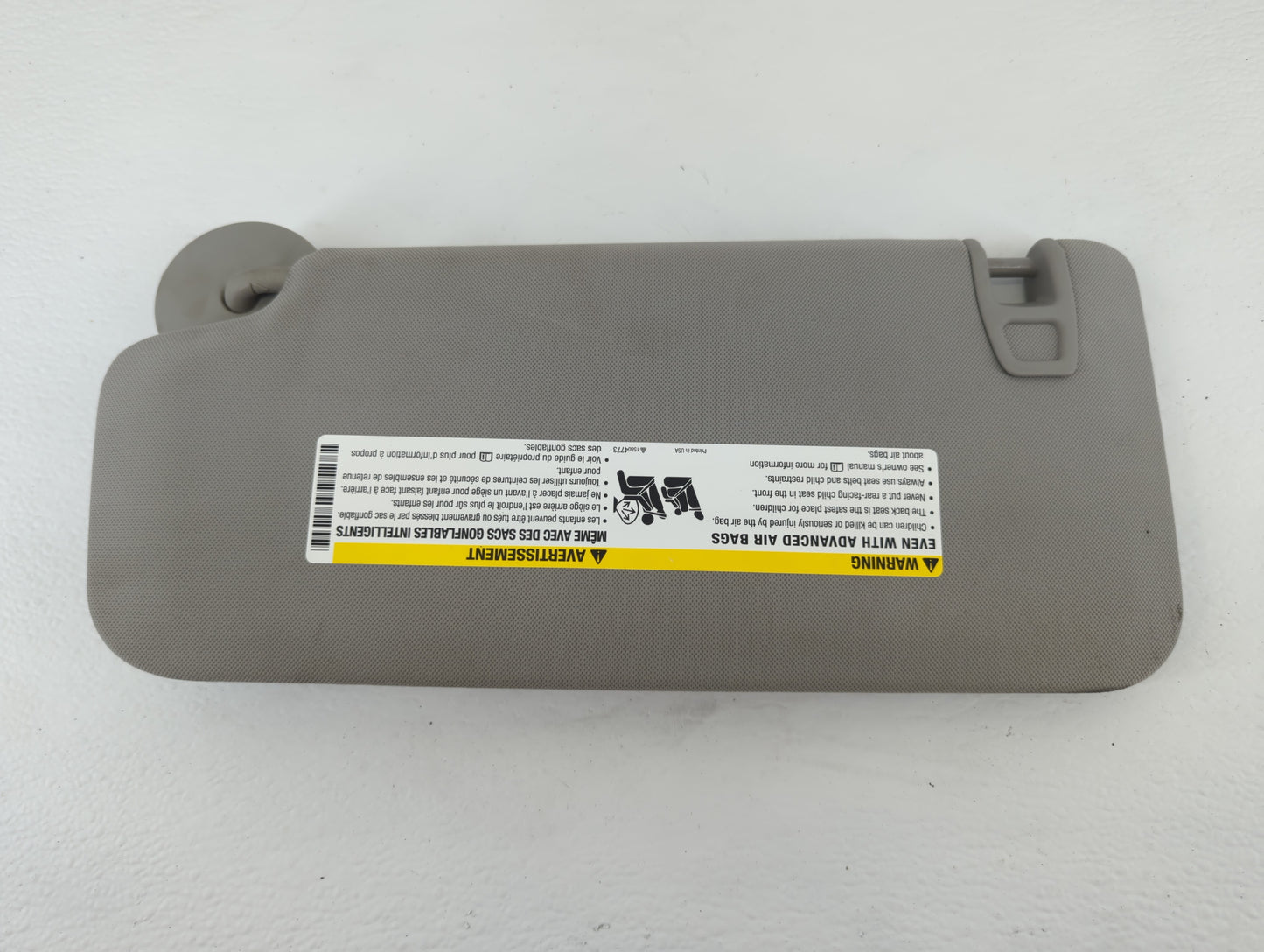 2016 Chevrolet Traverse Sun Visor Shade Replacement Passenger Right Mirror Fits OEM Used Auto Parts - Oemusedautoparts1.com