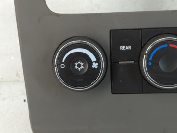2013-2017 Chevrolet Traverse Climate Control Module Temperature AC/Heater Replacement P/N:22969802 Fits OEM Used Auto Parts