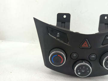2016 Chevrolet Trax Climate Control Module Temperature AC/Heater Replacement P/N:545329302 94786519 Fits OEM Used Auto Parts