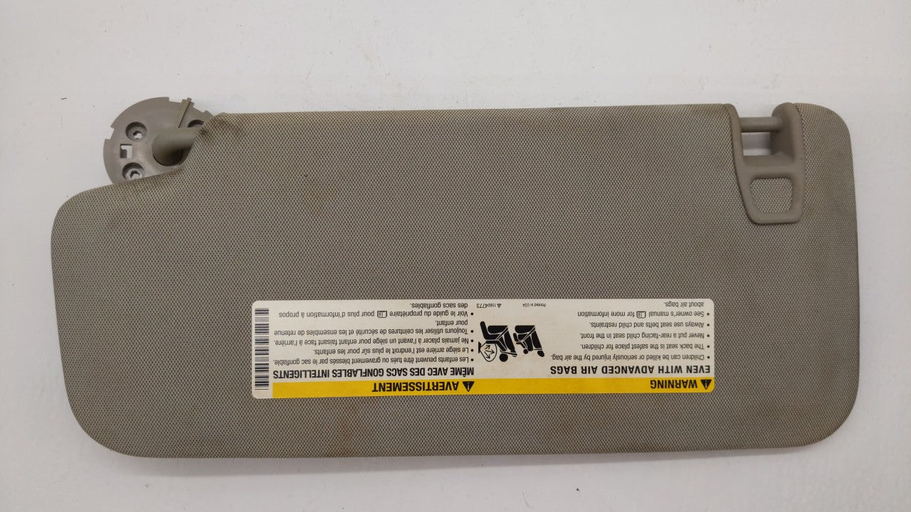 2015-2016 Chevrolet Trax Sun Visor Shade Replacement Passenger Right Mirror Fits Fits 2015 2016 OEM Used Auto Parts - Oemuse