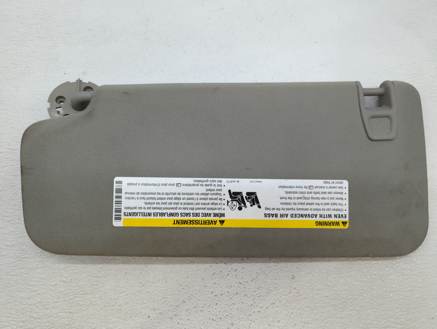 2015-2016 Chevrolet Trax Sun Visor Shade Replacement Passenger Right Mirror Fits Fits 2015 2016 OEM Used Auto Parts - Oemuse