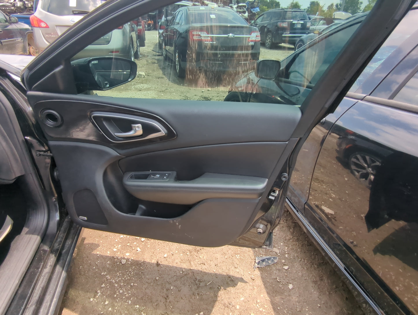 2016 Chrysler 200 Front Right Passenger Interior Door Panel Trim - Oemusedautoparts1.com