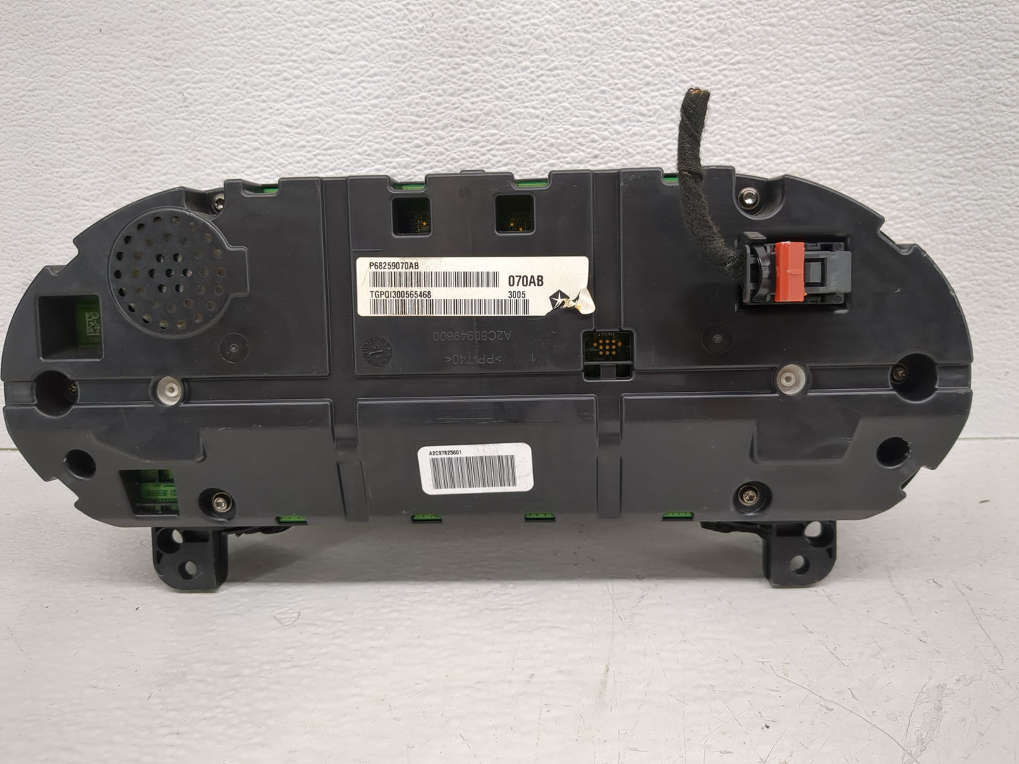 2016 Chrysler 200 Instrument Cluster Speedometer Gauges P/N:P68259070AB Fits OEM Used Auto Parts - Oemusedautoparts1.com