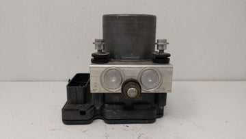 2016 Chrysler 200 ABS Pump Control Module Replacement P/N:68267002AC Fits OEM Used Auto Parts
