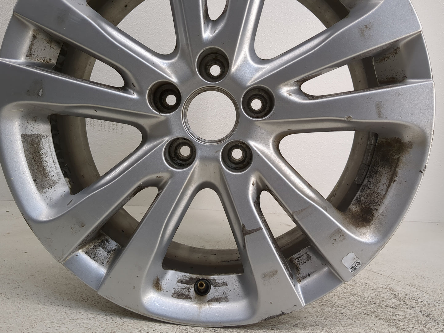 2015-2017 Chrysler 200 Oem Wheel Rim - Oemusedautoparts1.com