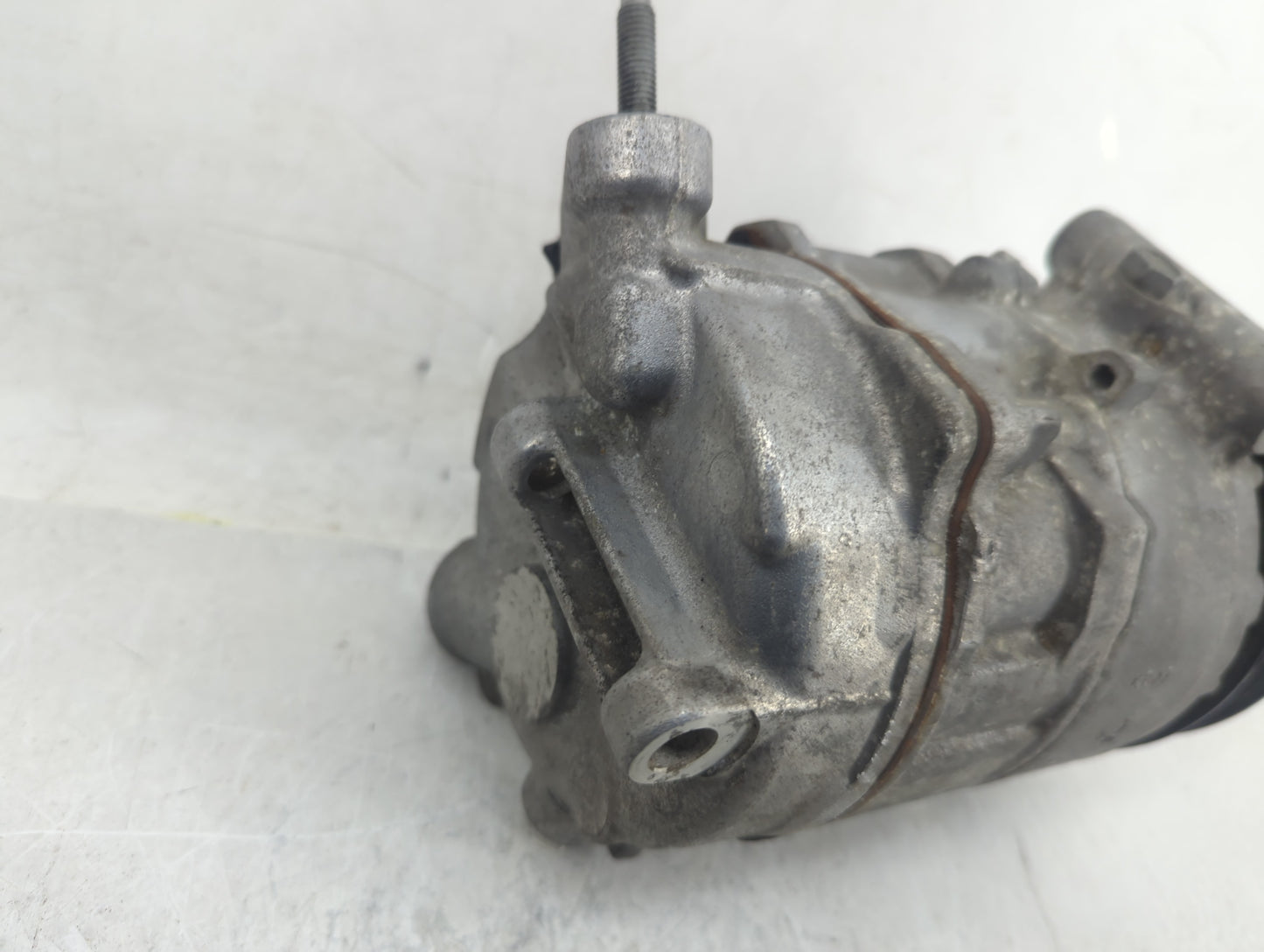 2015-2017 Chrysler 200 Air Conditioning A/c Ac Compressor Oem - Oemusedautoparts1.com
