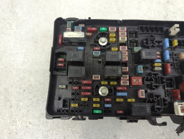2016-2017 Chrysler 200 Fusebox Fuse Box Panel Relay Module P/N:6356-5387 Fits Fits 2016 2017 OEM Used Auto Parts
