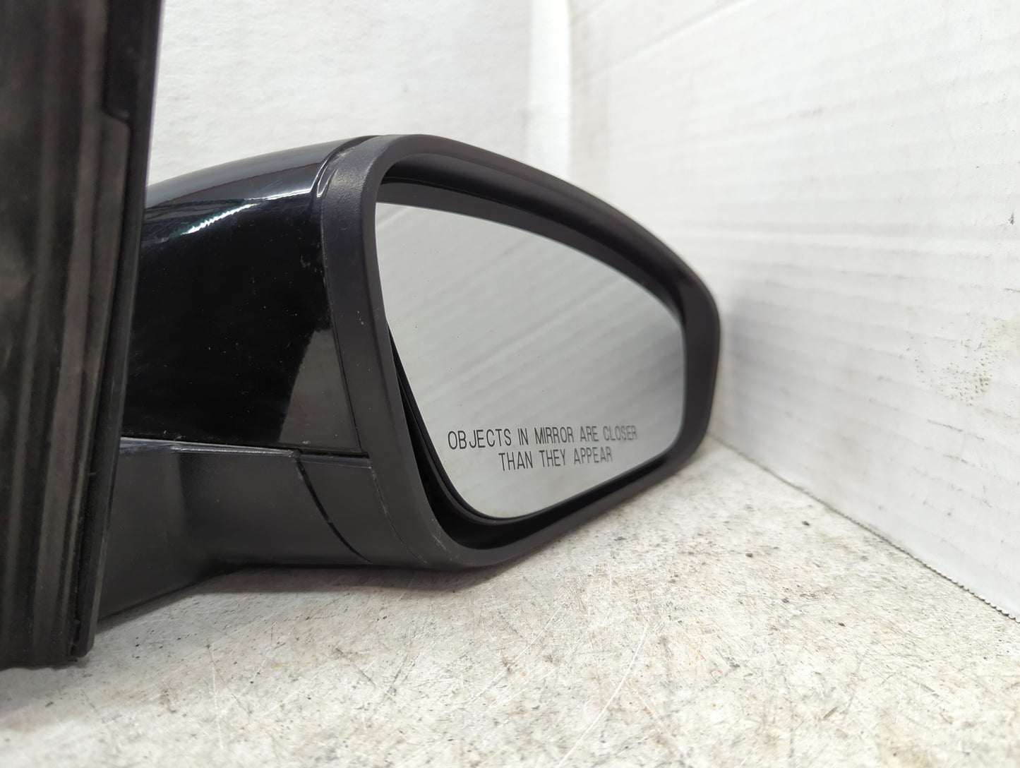 2015-2017 Chrysler 200 Passenger Side View Mirror - Right Door Mirror OEM Used - Oemusedautoparts1.com