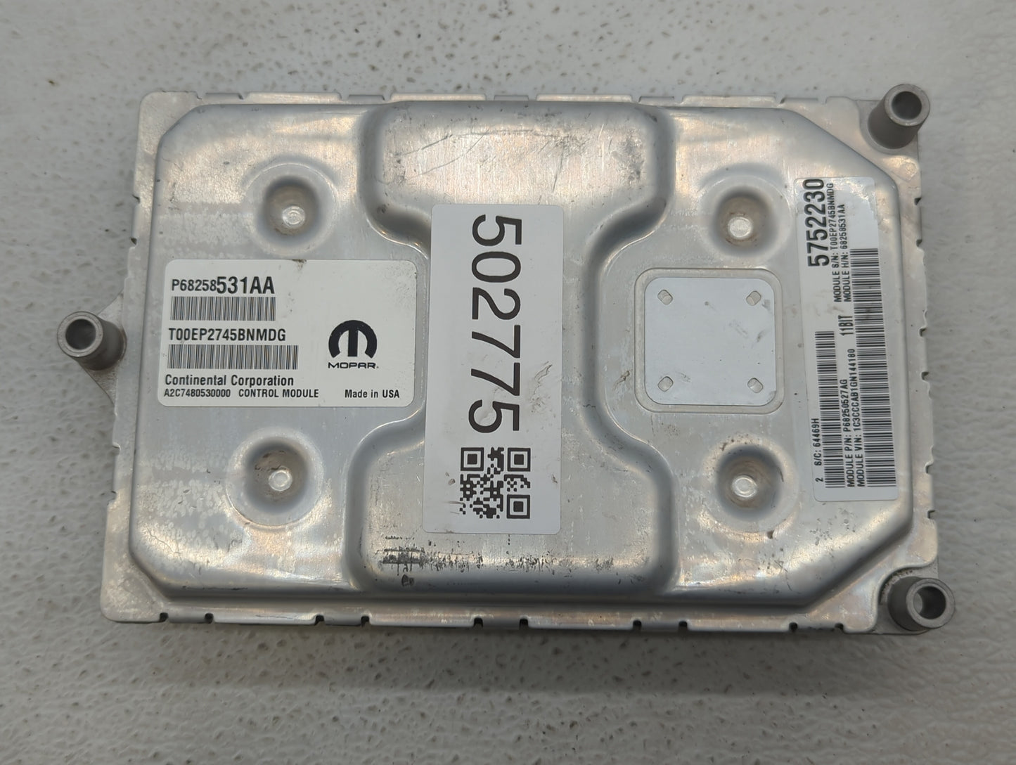 2016-2017 Chrysler 200 PCM Engine Control Computer ECU ECM PCU OEM P/N:P68258531AA 68258531AA Fits Fits 2016 2017 OEM Used A