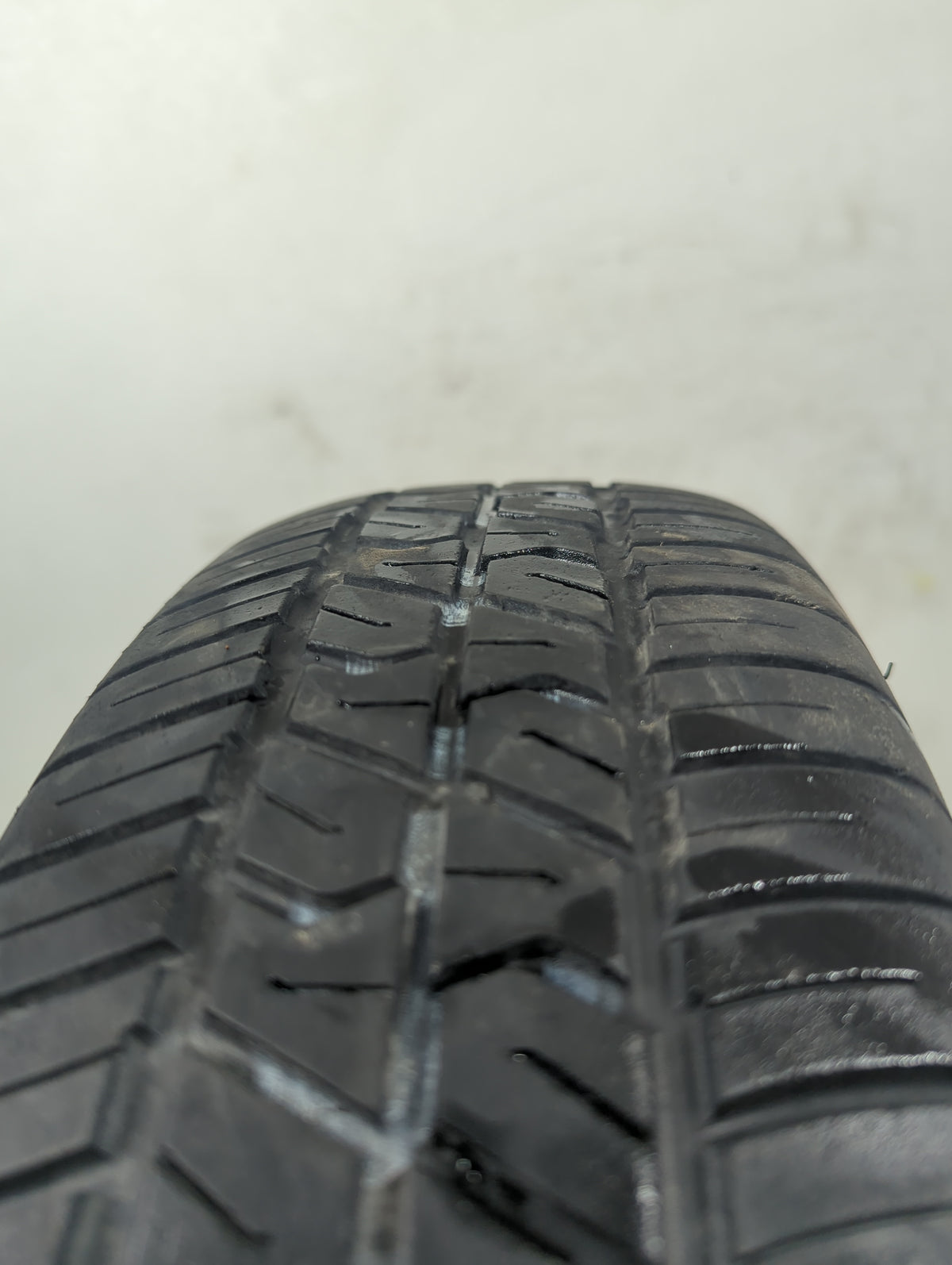 2015-2017 Chrysler 200 Spare Donut Tire Wheel Rim Oem 875569 - Oemusedautoparts1.com