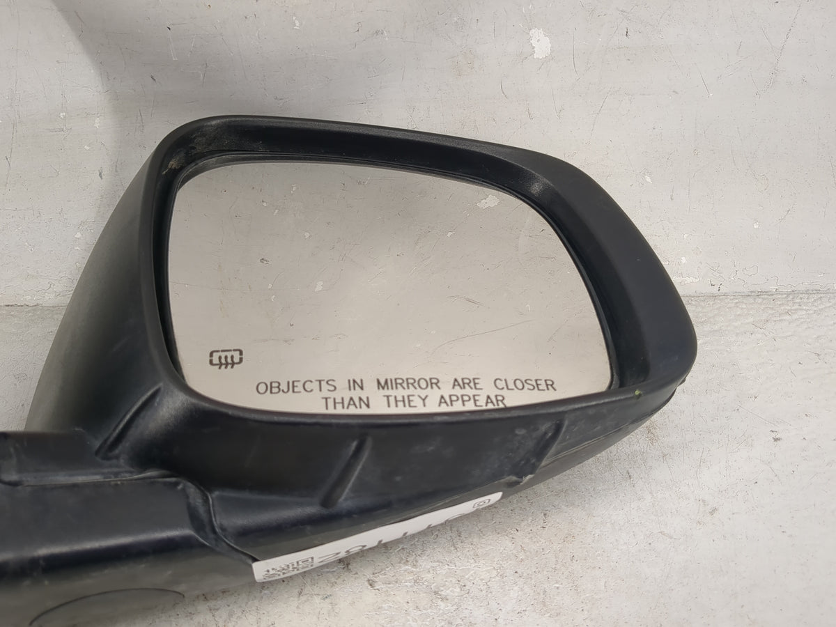 2016 Chrysler Town and Country Passenger Side View Mirror - Right Door Mirror OEM Used - Oemusedautoparts1.com