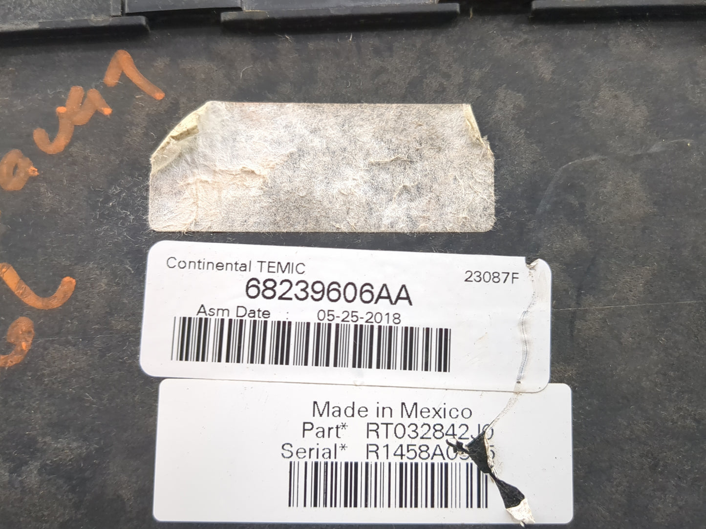 2015-2016 Chrysler Town & Country Fusebox Fuse Box Relay Module Tipm - Oemusedautoparts1.com