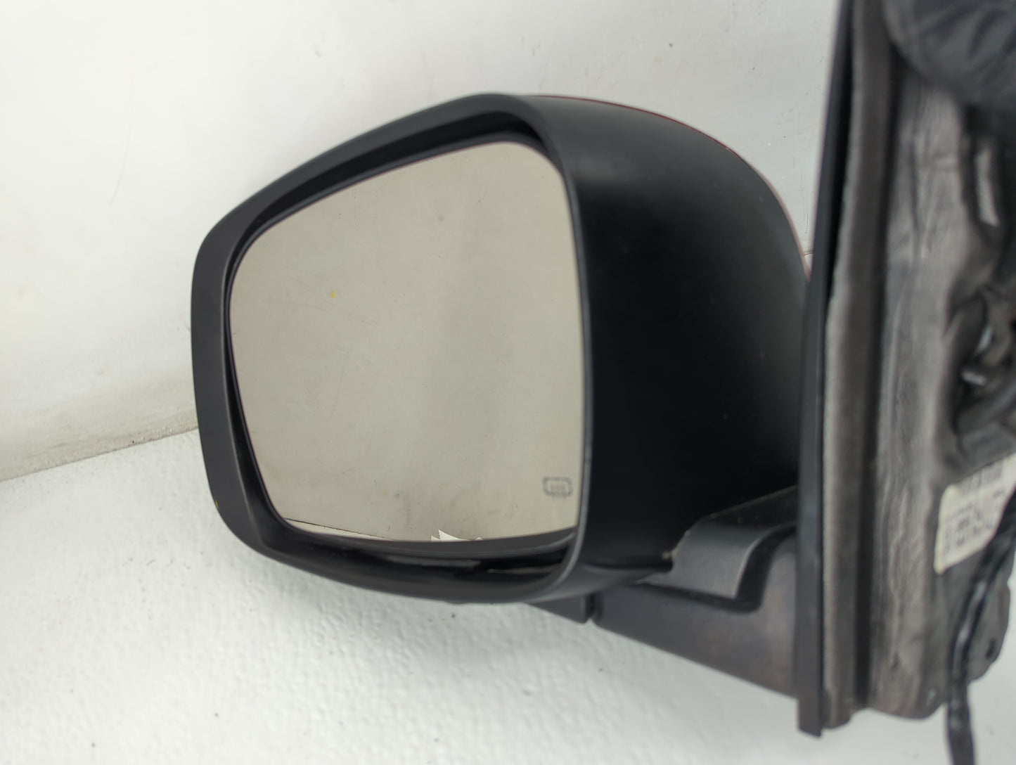 2016 Dodge Caravan Driver Side View Mirror - Left Door Mirror OEM Used - Oemusedautoparts1.com