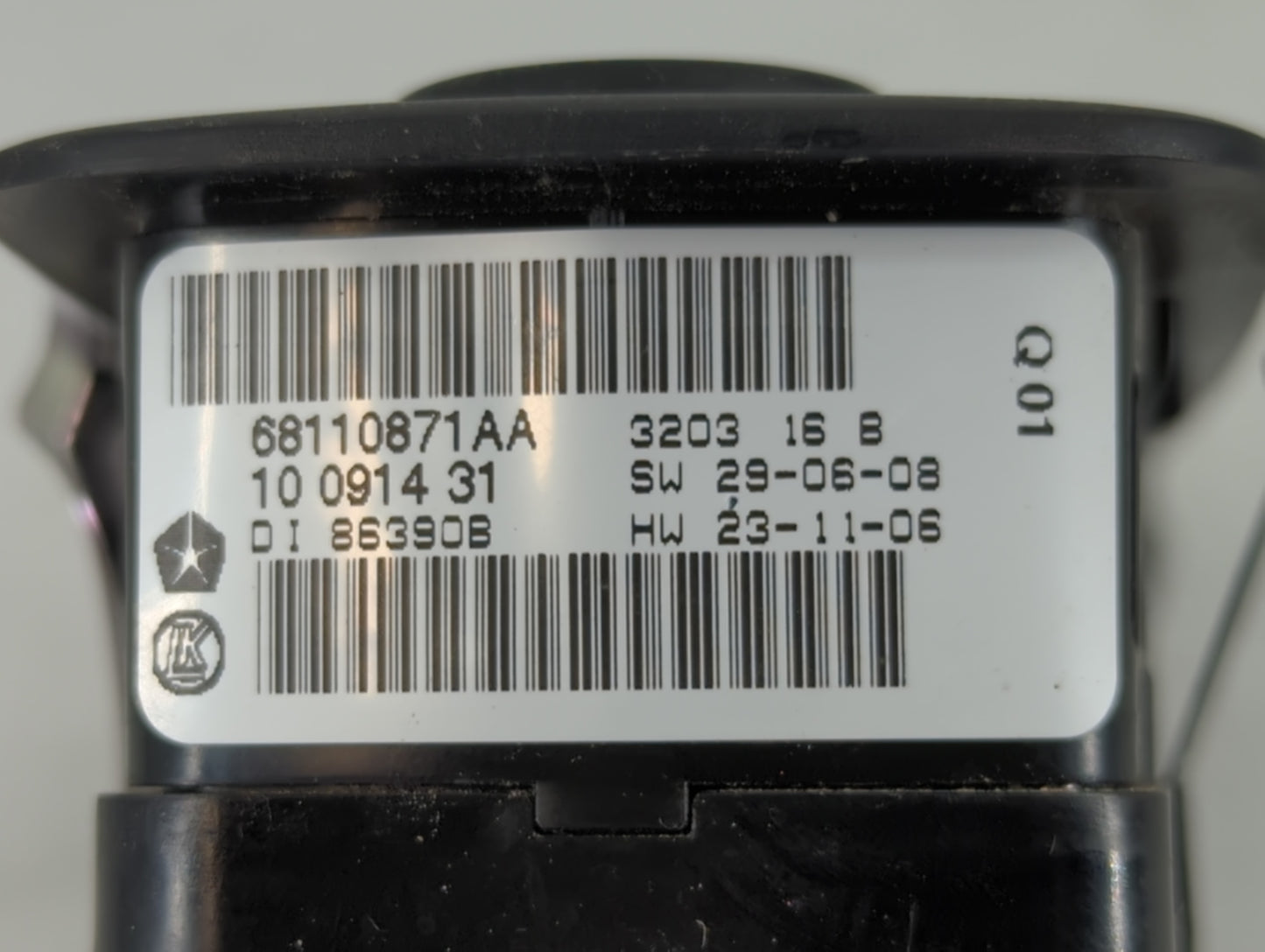 2016 Dodge Caravan Master Power Window Switch Replacement Driver Side Left P/N:10 0914 31 68110871AA Fits OEM Used Auto Part