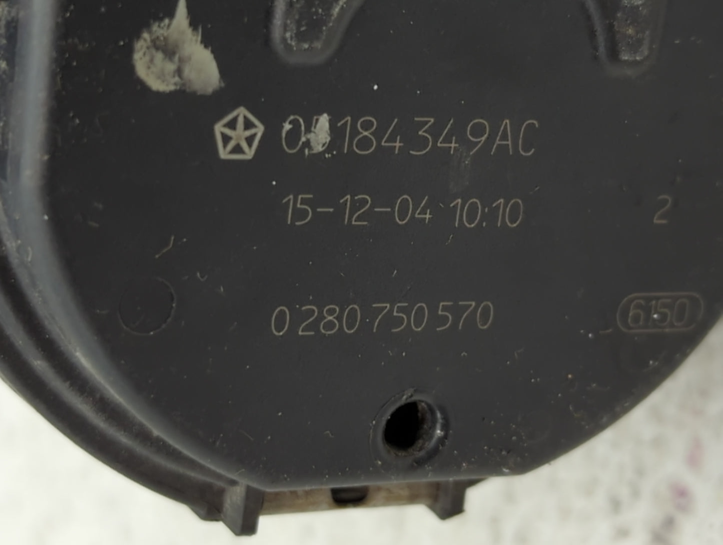 2016 Dodge Caravan Throttle Body P/N:04184349AC Fits Fits 2011 2012 2013 2014 2015 2017 2018 2019 2020 2021 2022 OEM Used Au