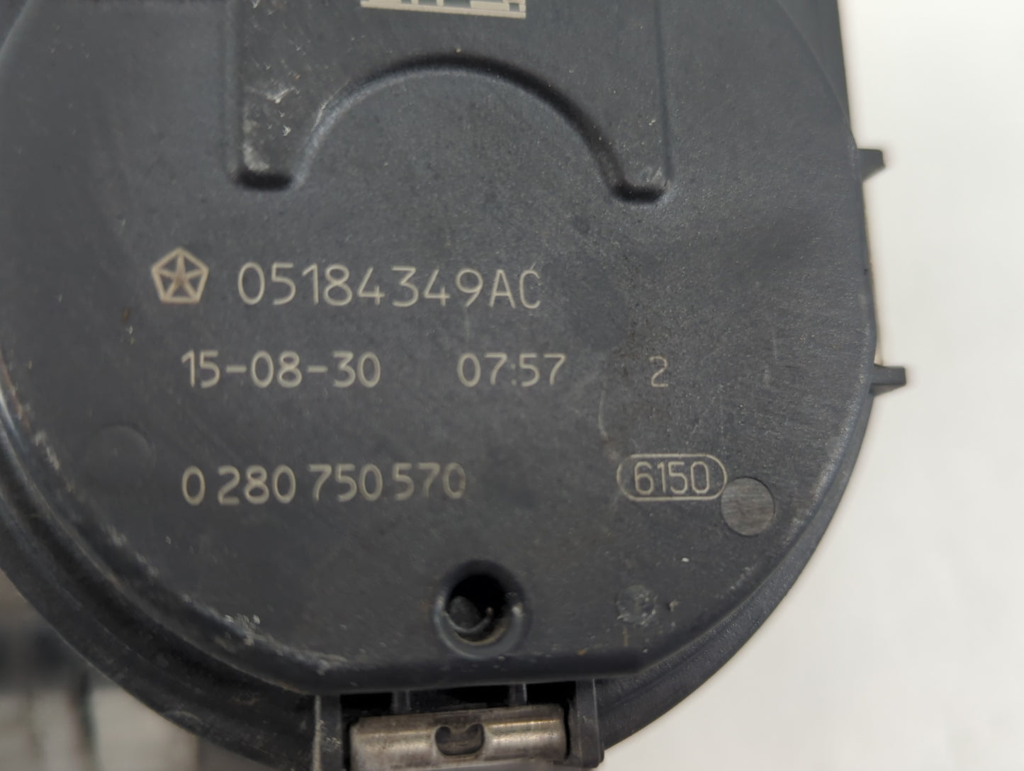 2016 Dodge Caravan Throttle Body P/N:0 280 750 570 Fits Fits 2011 2012 2013 2014 2015 2017 2018 2019 2020 2021 2022 OEM Used