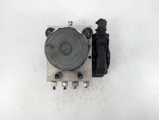 2016 Dodge Caravan ABS Pump Control Module Replacement P/N:P68183803AC Fits Fits 2015 2017 2018 2019 2020 OEM Used Auto Parts