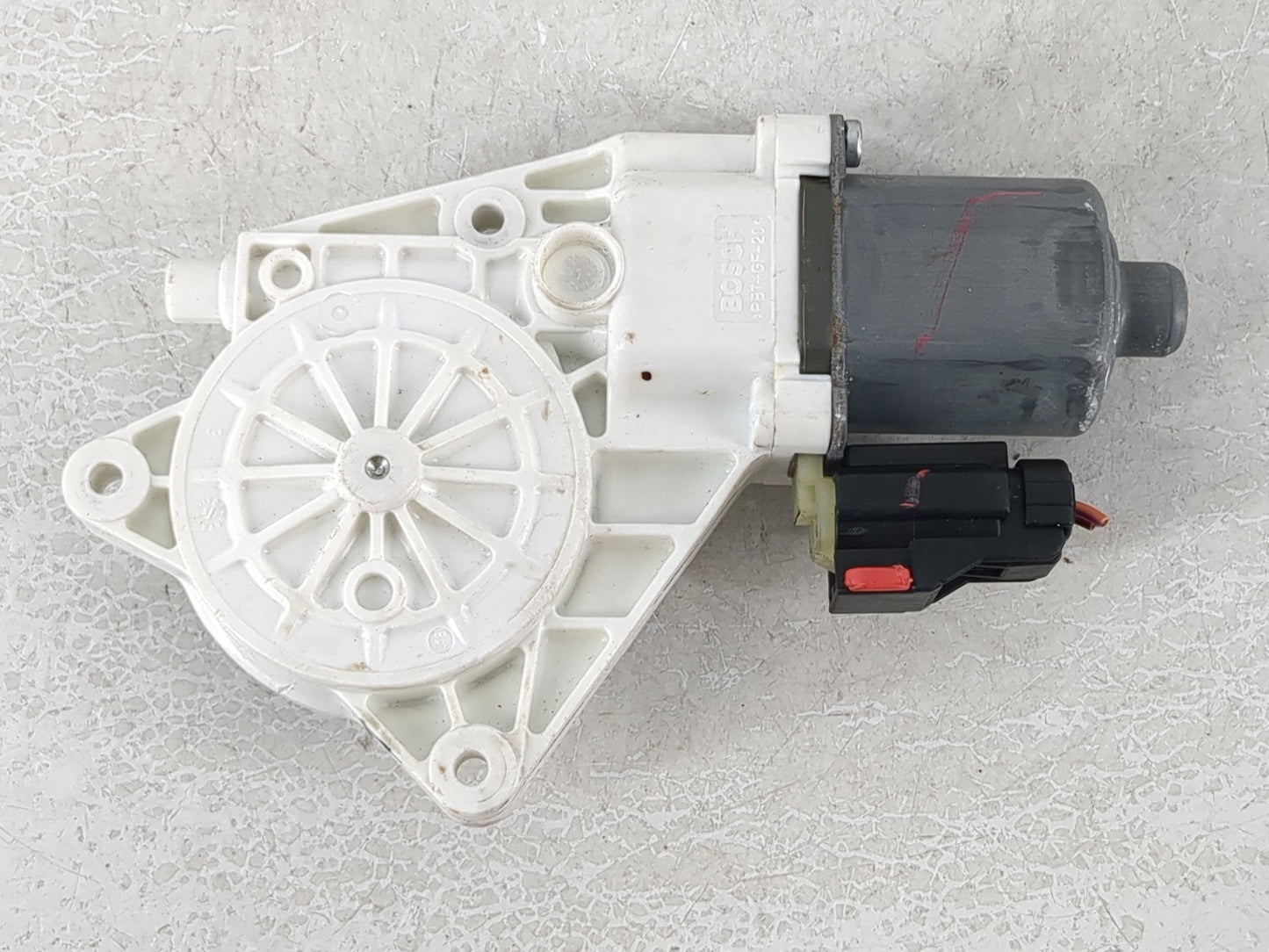 2013-2016 Dodge Dart Passenger Rear Right Power Window Motor - Oemusedautoparts1.com