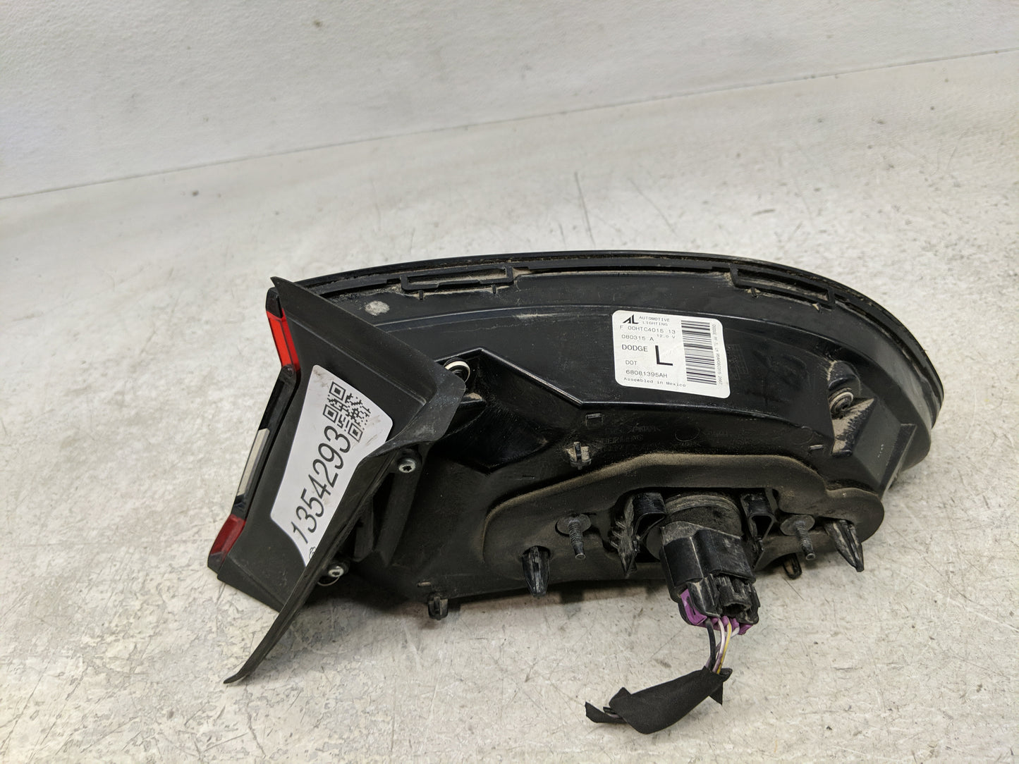 2013-2016 Dodge Dart Tail Light Assembly Driver Left OEM P/N:68081395AH 6 003 TN0 027 Fits Fits 2013 2014 2015 2016 OEM Used