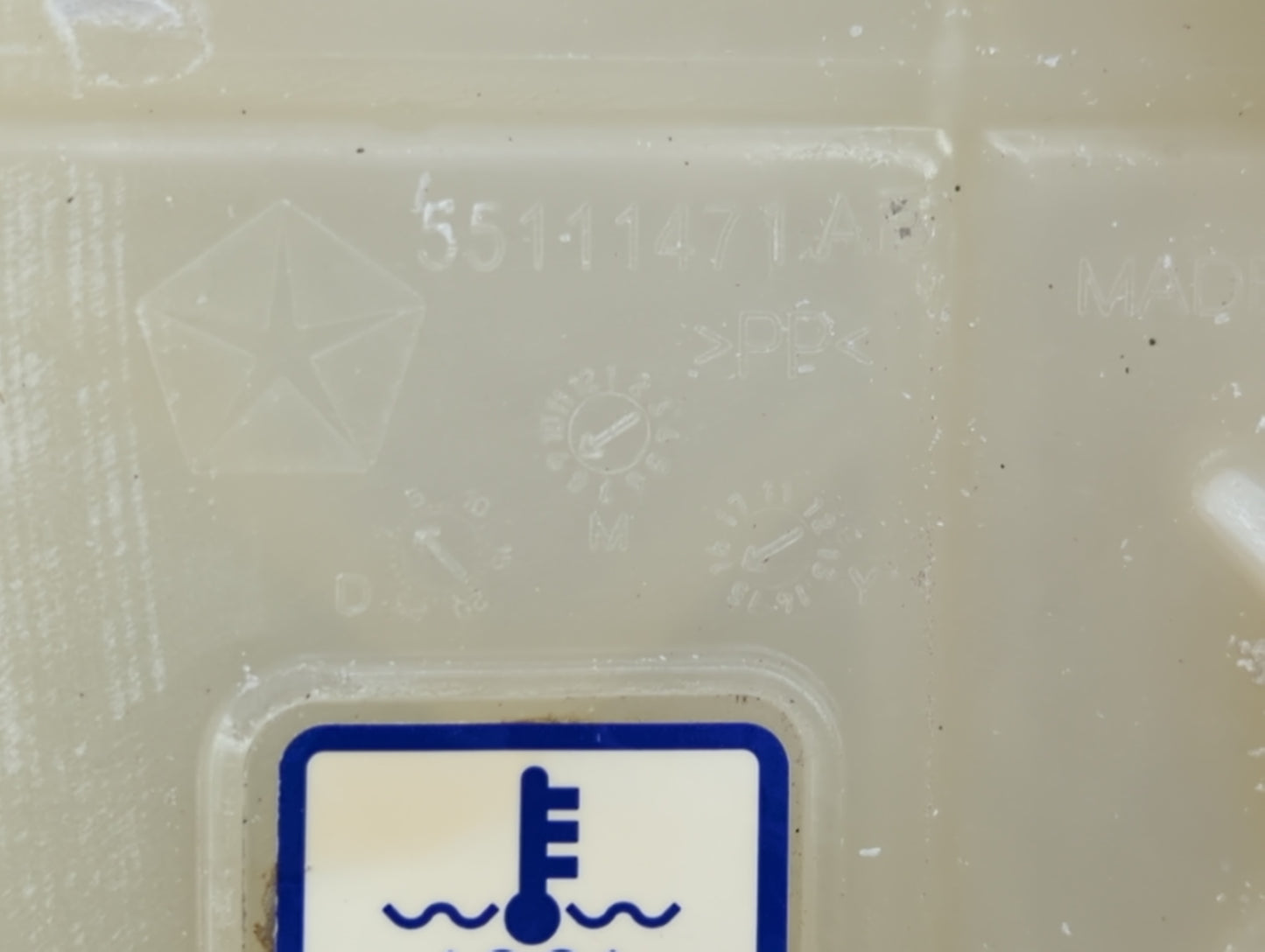 2013-2016 Dodge Dart Radiator Coolant Overflow Expansion Tank Bottle 1433307 - Oemusedautoparts1.com
