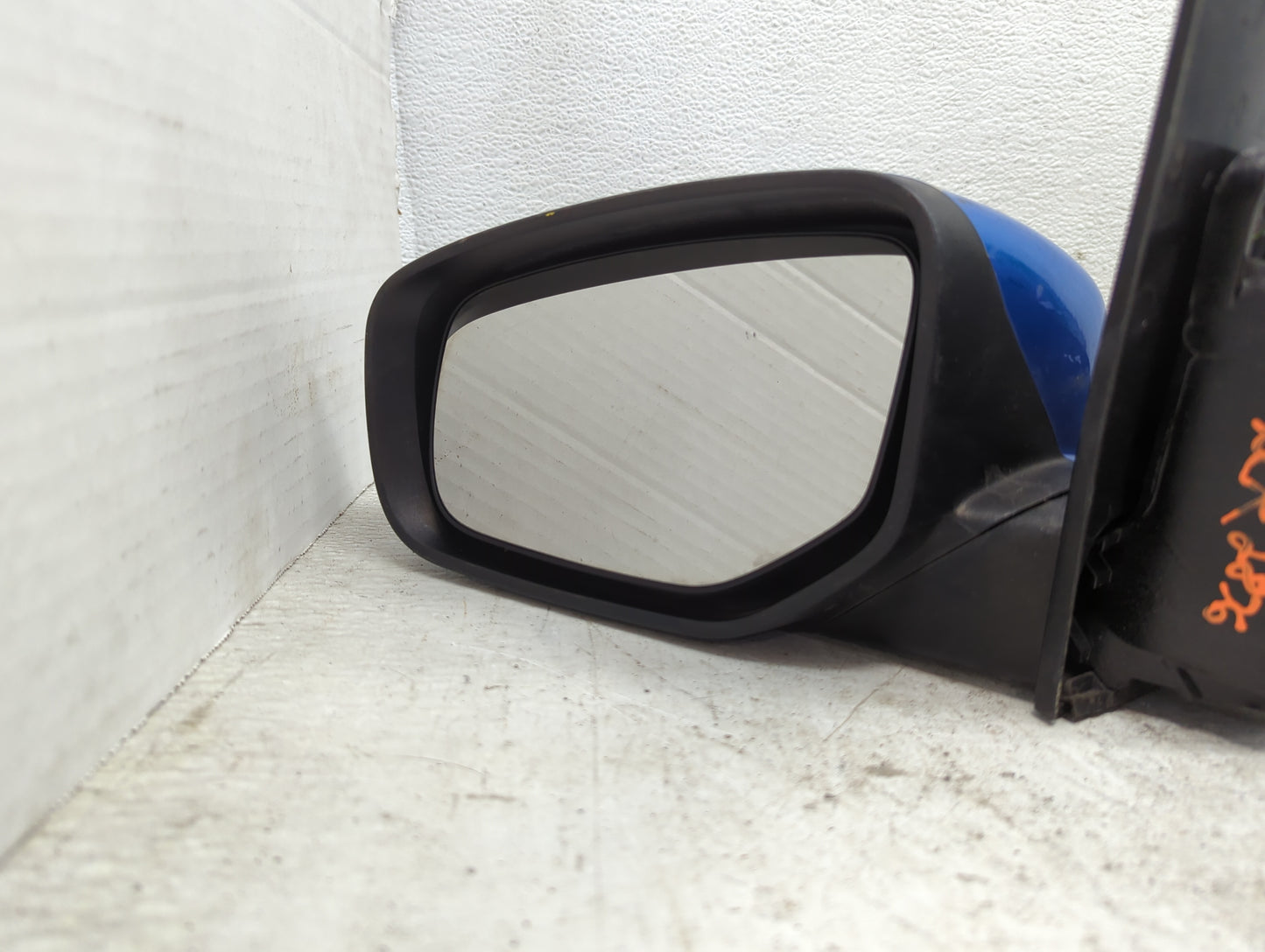 2013-2016 Dodge Dart Driver Side View Mirror - Left Door Mirror OEM Used - Oemusedautoparts1.com